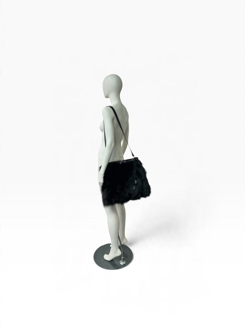 Schultertasche  schwarz