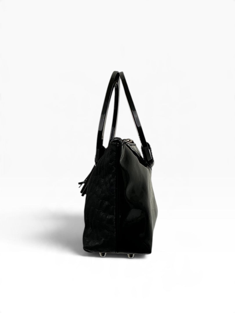 Handtasche Flo schwarz