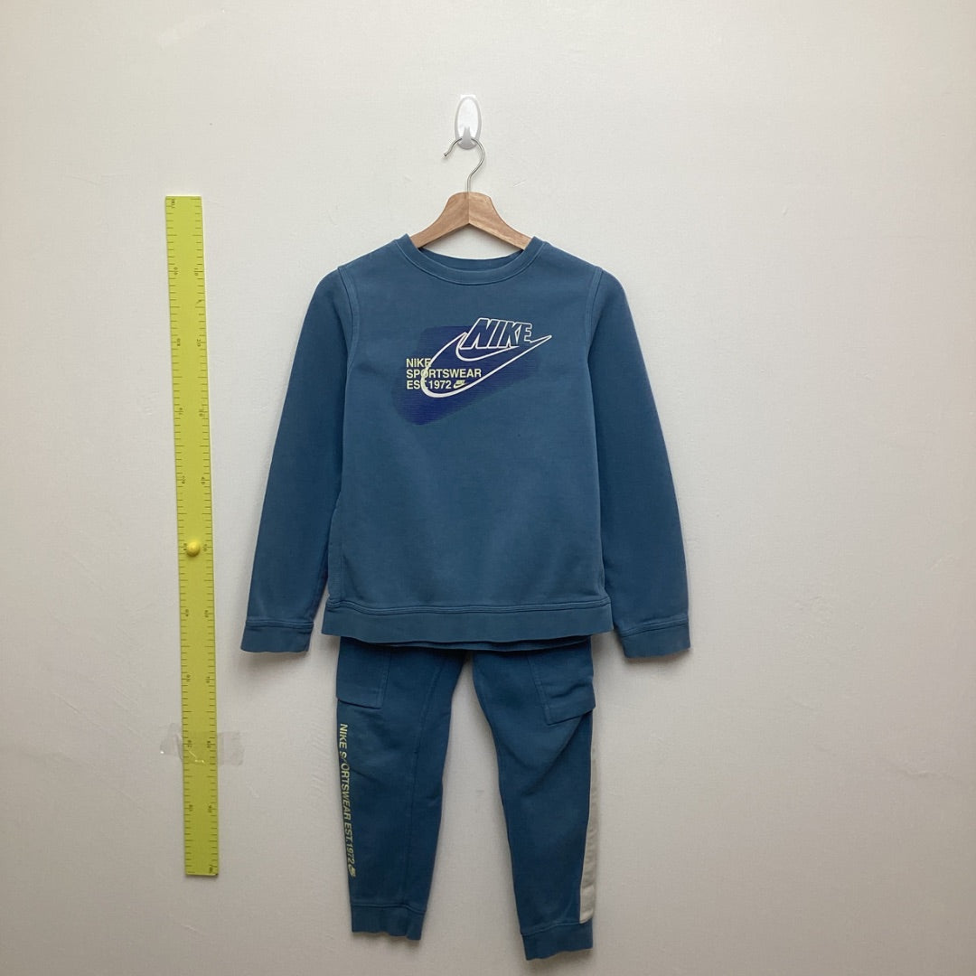 Sportanzug Nike blau, 152