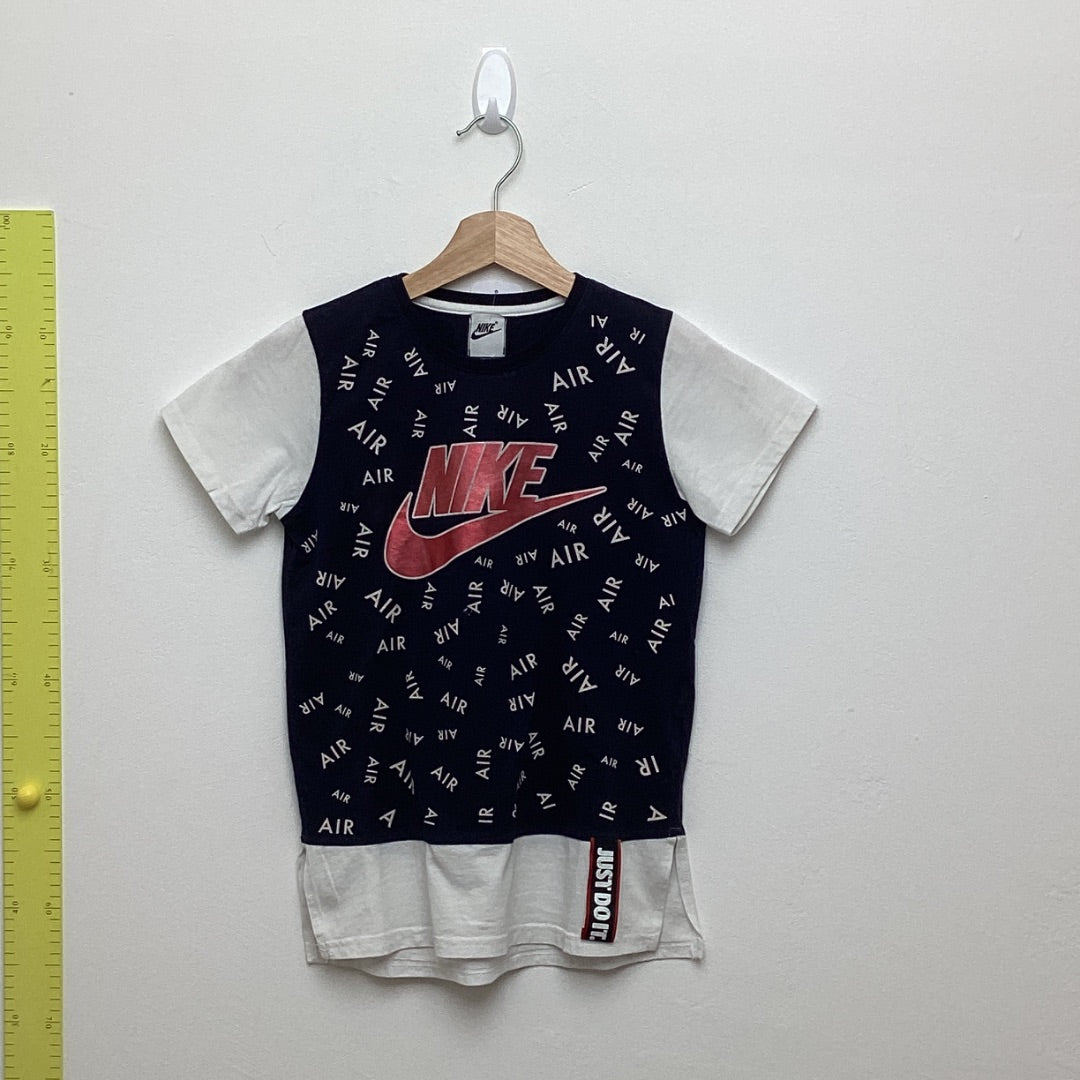 T-Shirt Nike multicolor, 140