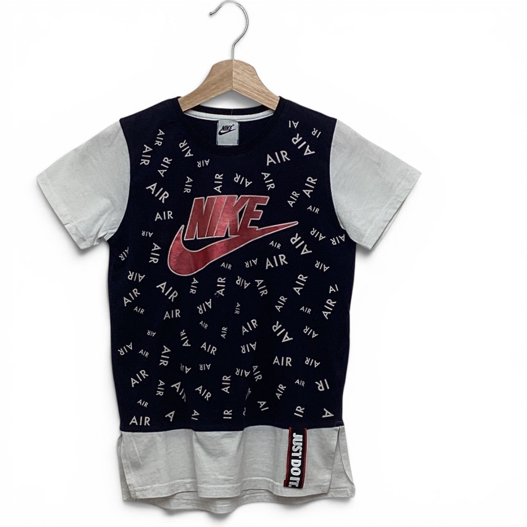 T-Shirt Nike multicolor, 140
