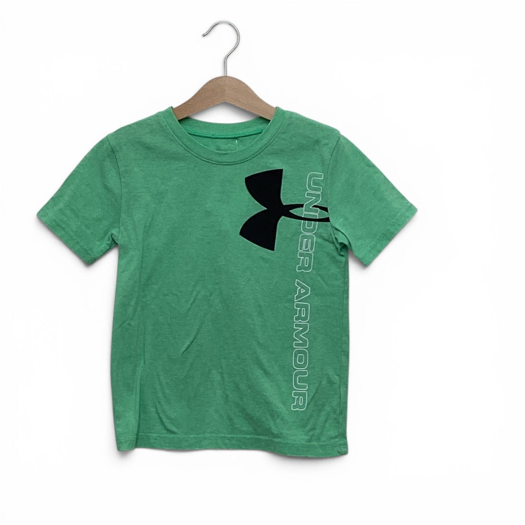 T-Shirt Under Armour grün, 122