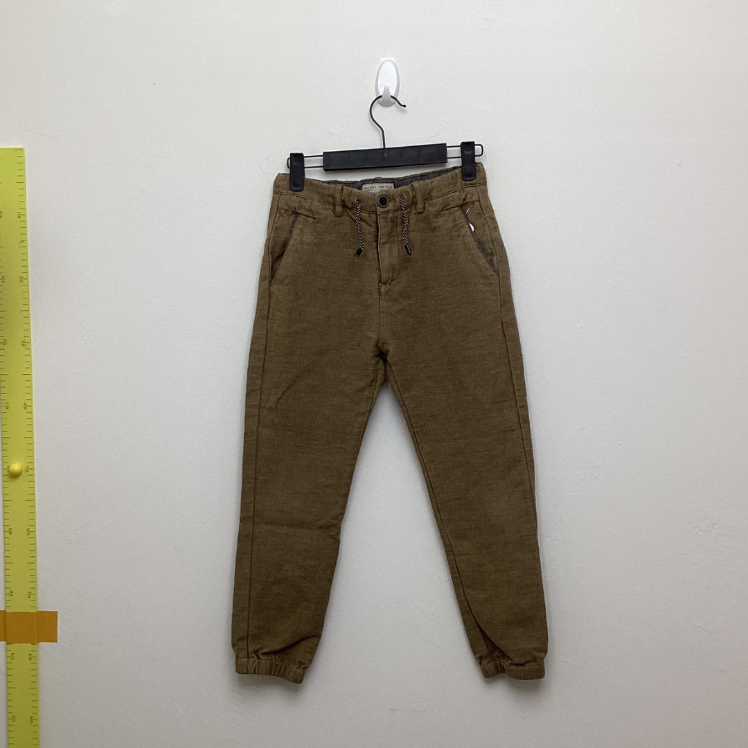 Hose Zara braun, 140