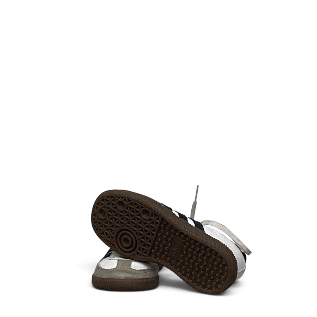 Sneakers Adidas weiss, 25