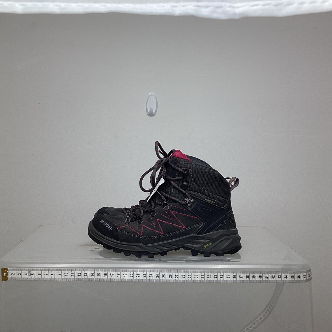 Wanderschuhe 46 Nord grau, 39